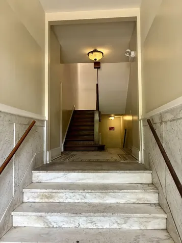 706 East 51st Street Chicago IL 60615