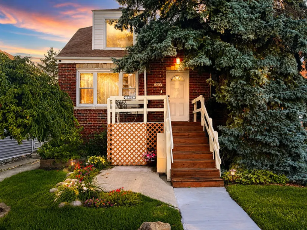 3254 North Nagle Avenue Chicago IL 60634