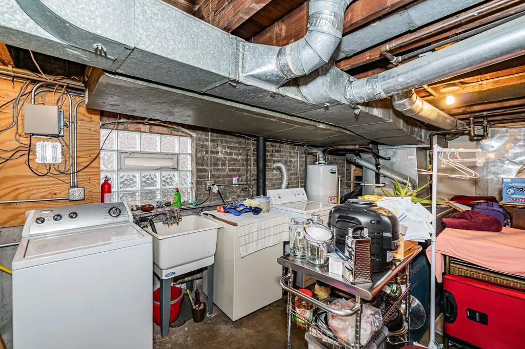 3254 North Nagle Avenue Chicago IL 60634