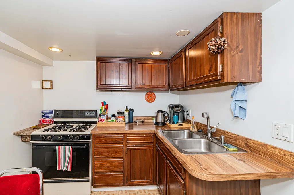 3254 North Nagle Avenue Chicago IL 60634