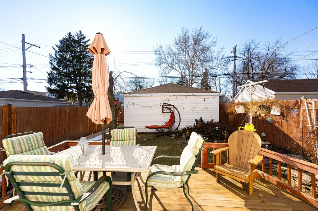 3254 North Nagle Avenue Chicago IL 60634
