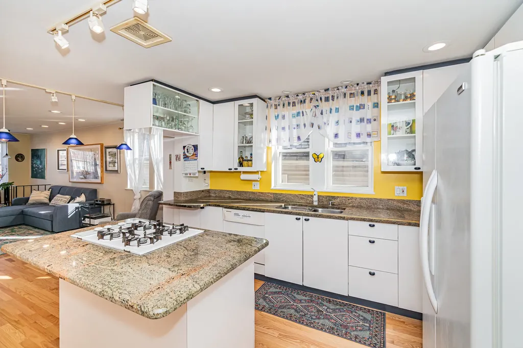 3254 North Nagle Avenue Chicago IL 60634