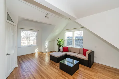 3254 North Nagle Avenue Chicago IL 60634