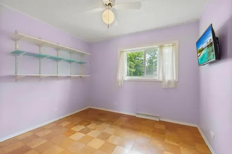818 Leahy Circle Des Plaines IL 60016