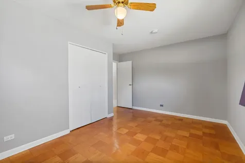 818 Leahy Circle Des Plaines IL 60016