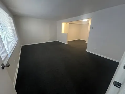 7832 South Cregier Avenue Chicago IL 60649