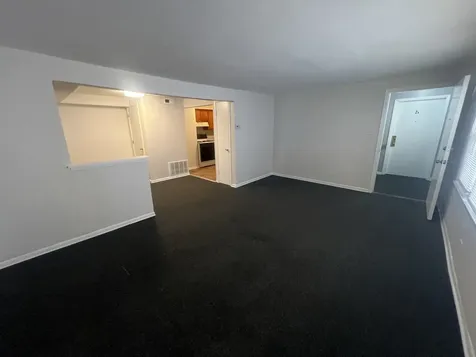 7832 South Cregier Avenue Chicago IL 60649