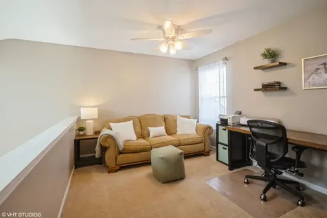 707 Clover Hill Court Elk Grove Village IL 60007
