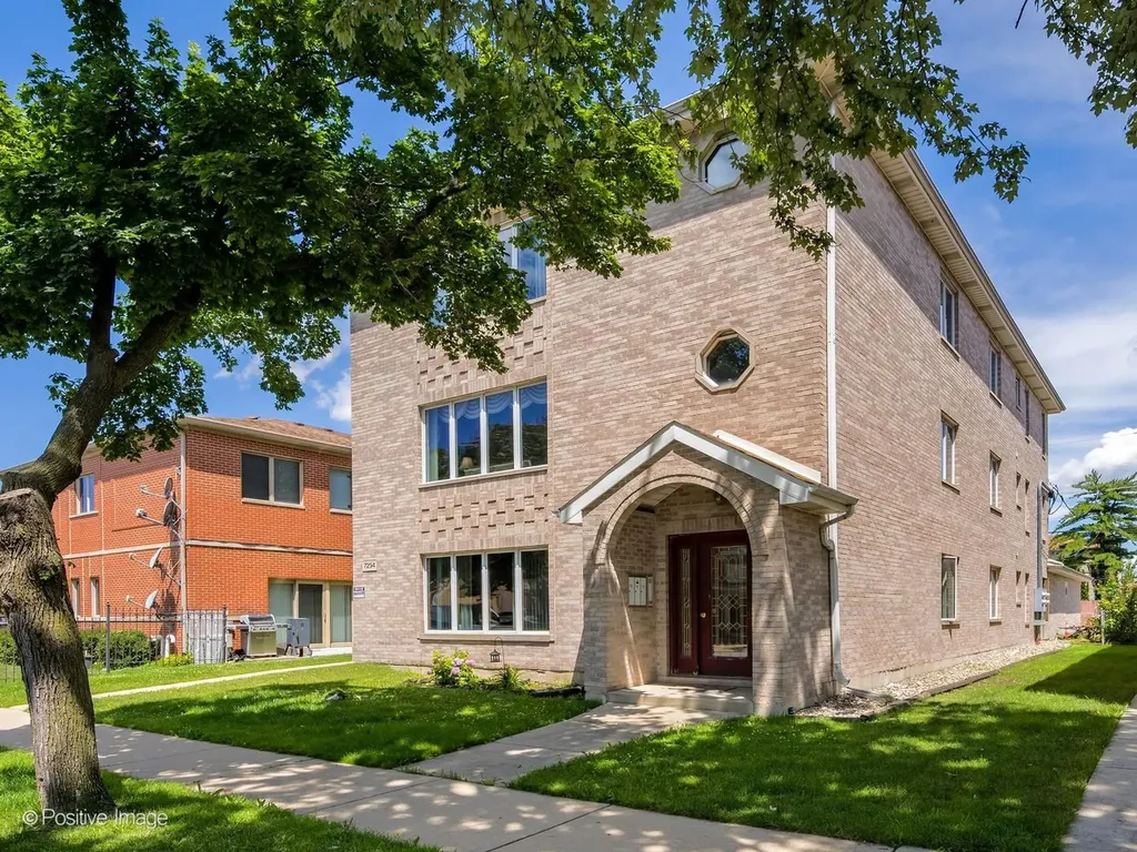7294 West Diversey Avenue Elmwood Park IL 60707