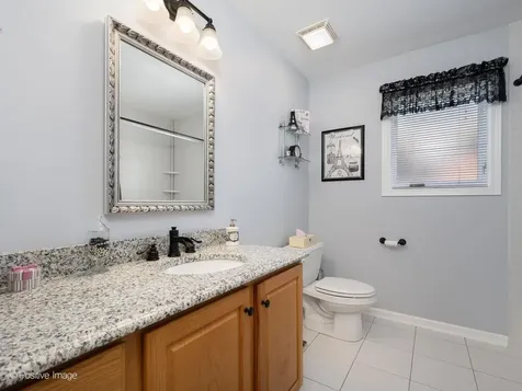 7294 West Diversey Avenue Elmwood Park IL 60707