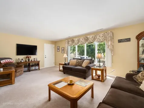 7294 West Diversey Avenue Elmwood Park IL 60707