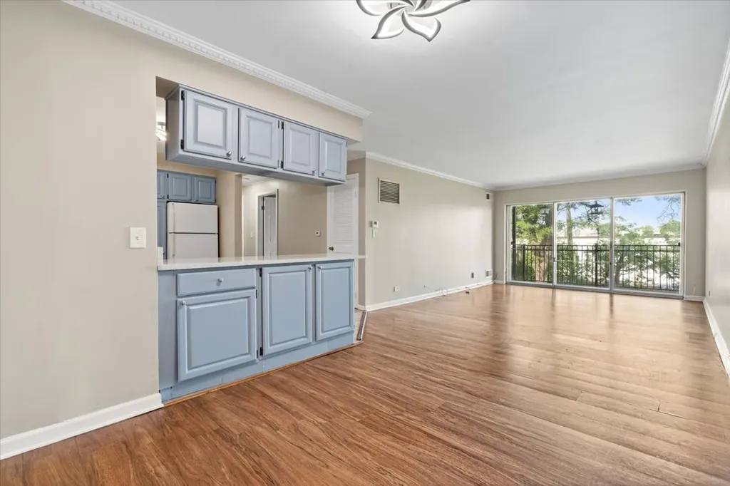 5300 Carriageway Drive Rolling Meadows IL 60008