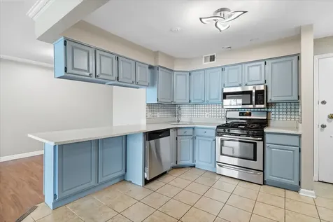 5300 Carriageway Drive Rolling Meadows IL 60008