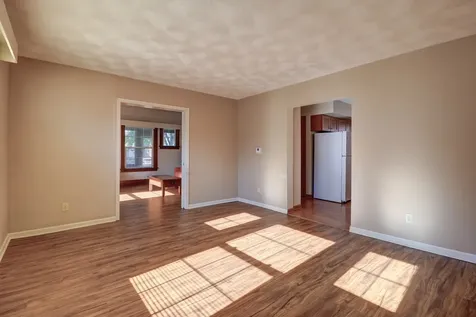 302 West 13th Street Sterling IL 61081