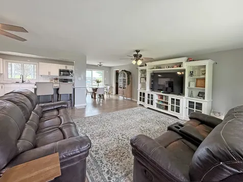 3201 Meridian Drive Champaign IL 61822