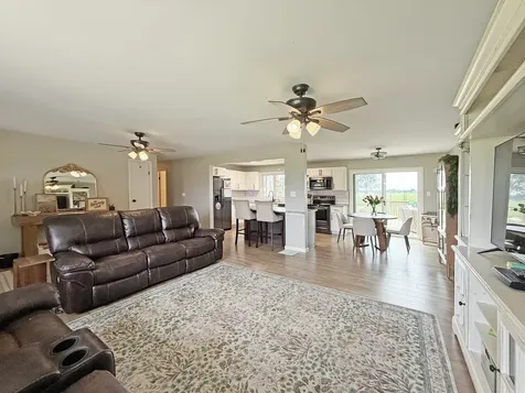 3201 Meridian Drive Champaign IL 61822