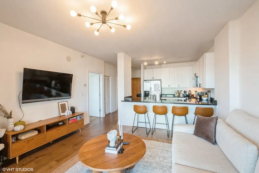 451 West Huron Street Chicago IL 60654
