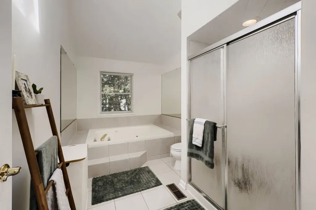 1776 Chadwicke Circle Naperville IL 60540