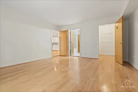 1812 South Dearborn Street Chicago IL 60616