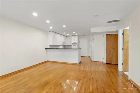 1812 South Dearborn Street Chicago IL 60616