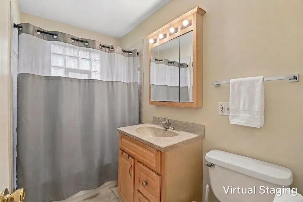 3002 Owl Drive Rolling Meadows IL 60008