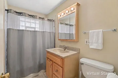 3002 Owl Drive Rolling Meadows IL 60008