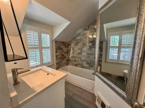 4225 Anna Avenue Lyons IL 60534