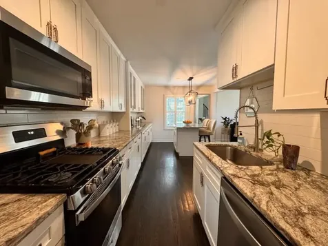 4225 Anna Avenue Lyons IL 60534
