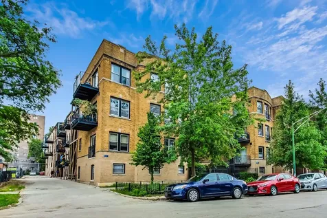 1229 West Greenleaf Avenue Chicago IL 60626