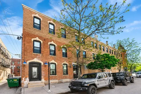 1717 South Carpenter Street Chicago IL 60608