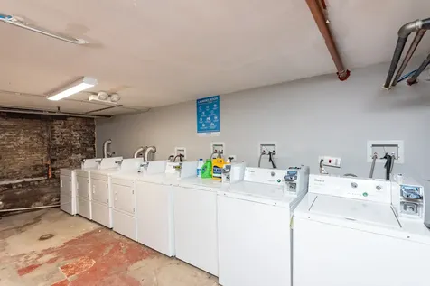 1717 South Carpenter Street Chicago IL 60608