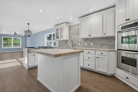 1238 East North Street Coal City IL 60416