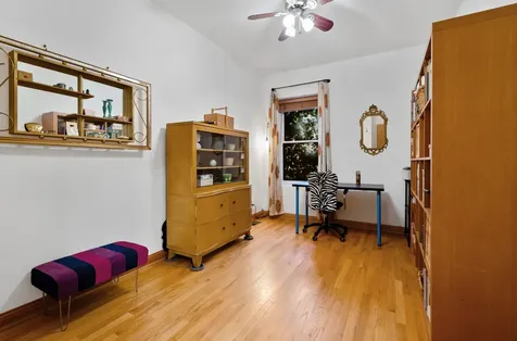 4910 North Spaulding Avenue Chicago IL 60625