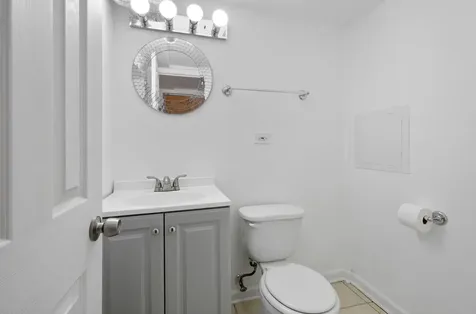 4910 North Spaulding Avenue Chicago IL 60625