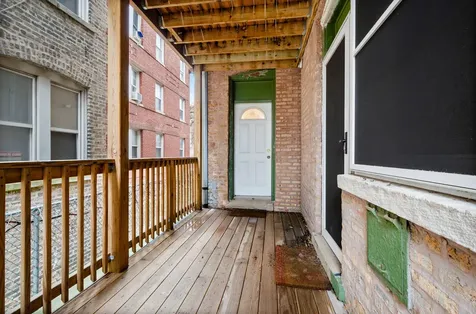 4910 North Spaulding Avenue Chicago IL 60625