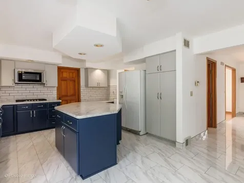 23 Squire Road Hawthorn Woods IL 60047