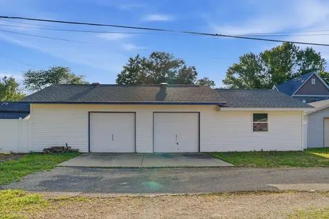 709 South 2nd Street Oregon IL 61061