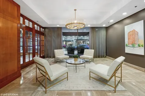 40 East Delaware Place Chicago IL 60611