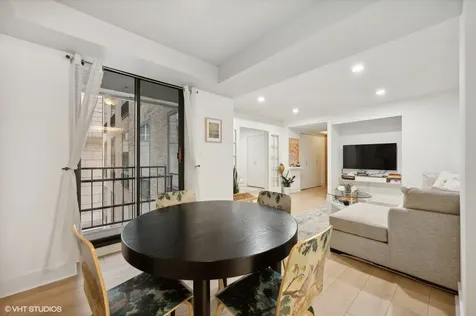 40 East Delaware Place Chicago IL 60611
