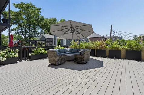 3808 North Lincoln Avenue Chicago IL 60613