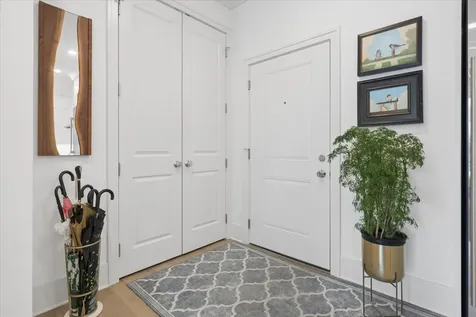 3808 North Lincoln Avenue Chicago IL 60613