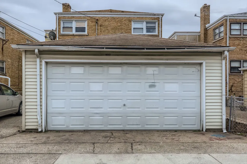9043 Skokie Boulevard Skokie IL 60077