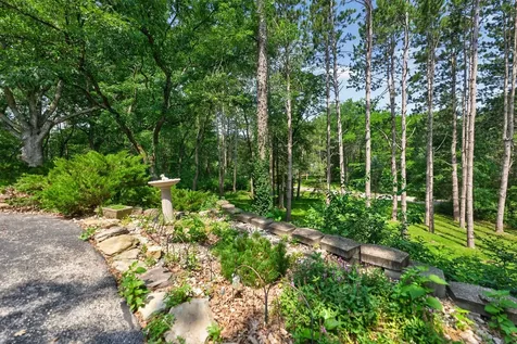 337 North Wild Cherry Drive Dixon IL 61021