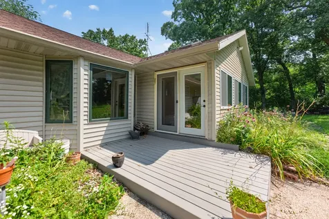 337 North Wild Cherry Drive Dixon IL 61021