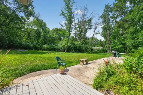 337 North Wild Cherry Drive Dixon IL 61021