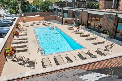 1636 North Wells Street Chicago IL 60614