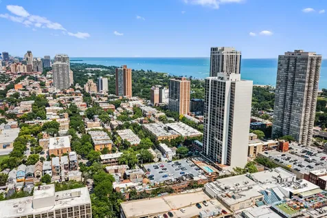 1636 North Wells Street Chicago IL 60614