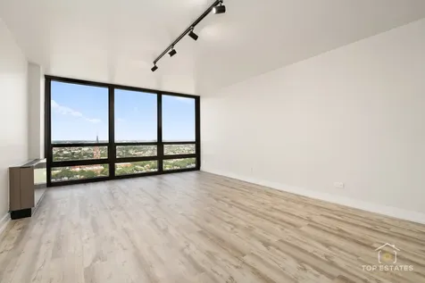 1636 North Wells Street Chicago IL 60614