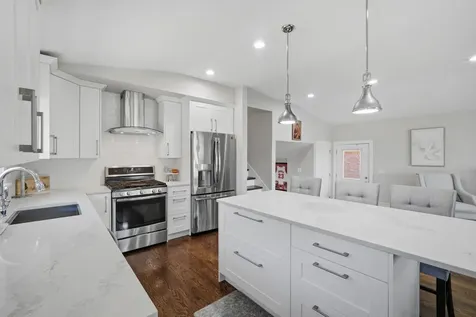 8939 Mango Avenue Morton Grove IL 60053