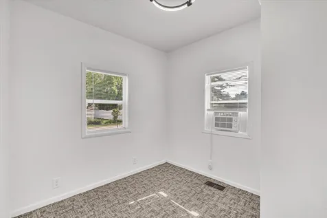 3224 40TH Street Moline IL 61265